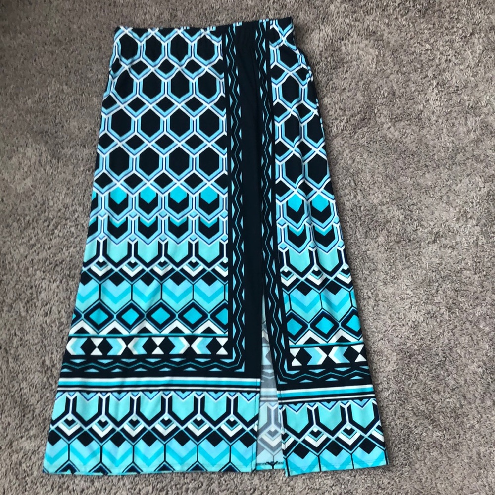 Chicos size maxi skirt